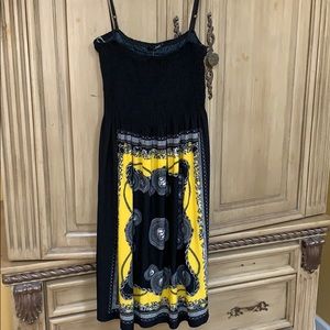 Women’s Black and Yellow Sundress